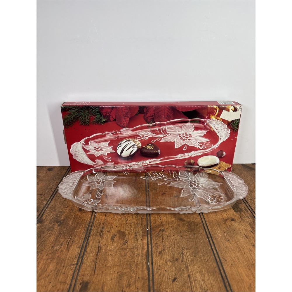 Mikasa Crystal Poinsettia SB109/349 Canapé Tray 15 1/2 Holiday Germany Tableware